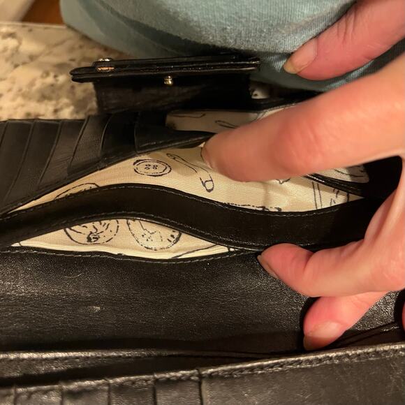 Kate Spade New York Black Nylon Bifold Card Organizer Zip Pocket Wallet Size M - Picture 4 of 10